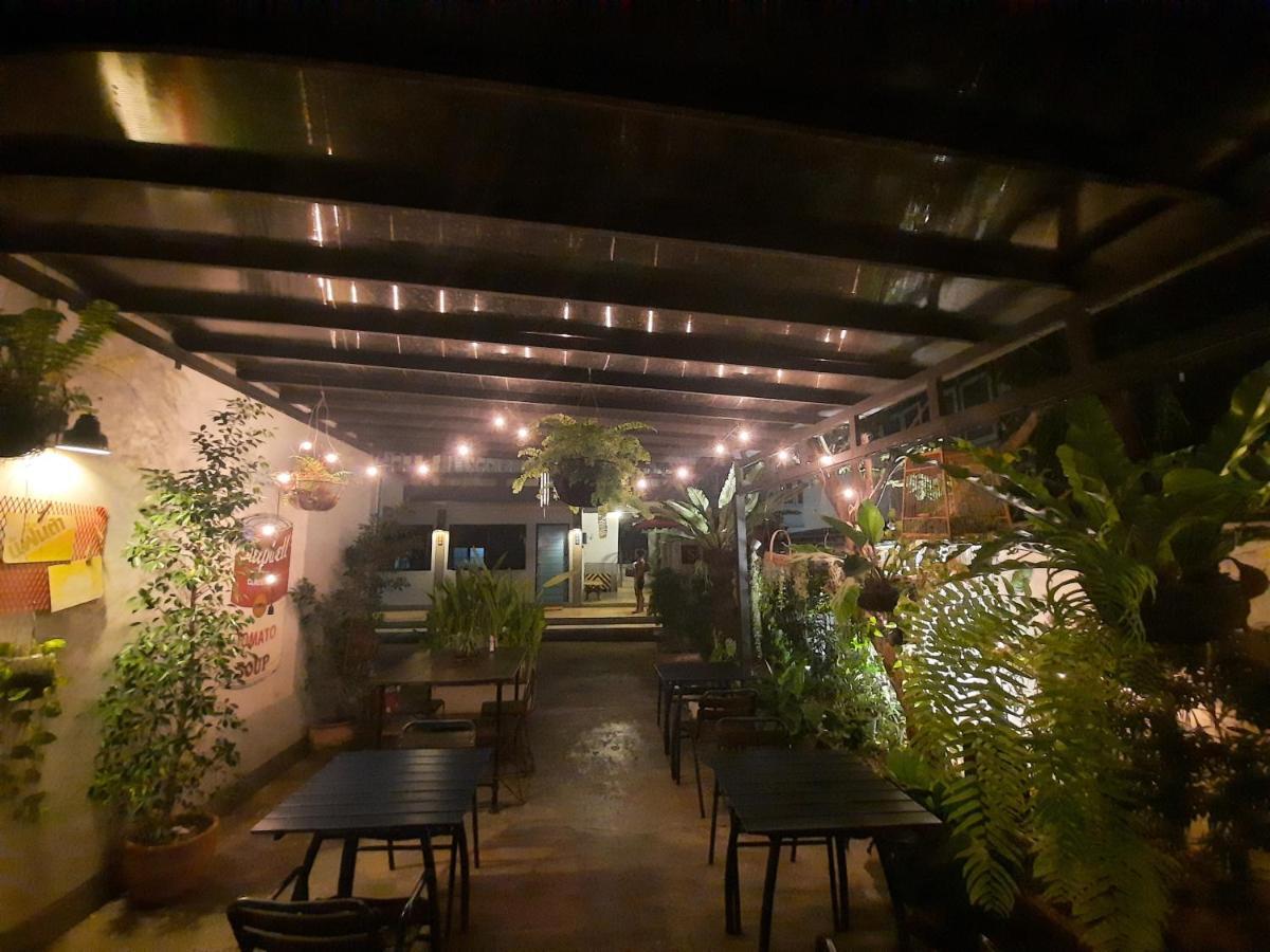 Sleep Pensión Chiang Mai Exterior foto